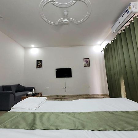 Raj Residency Stay Gurgaon Dış mekan fotoğraf