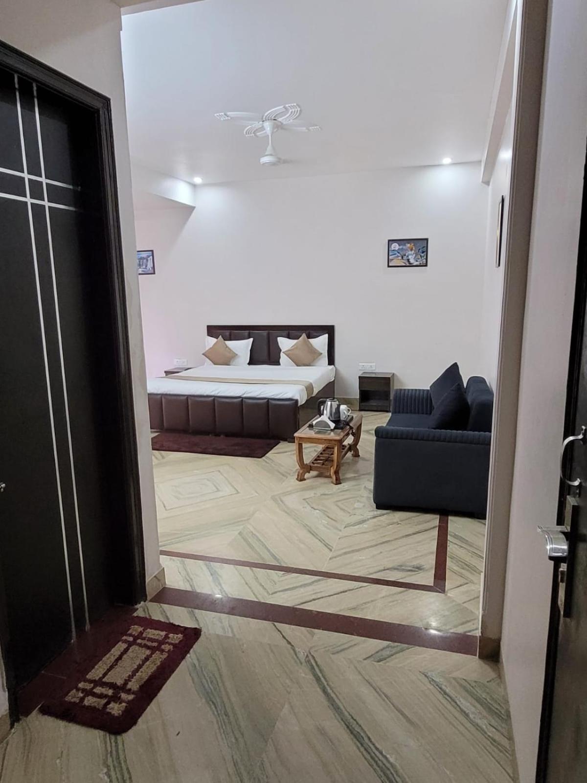 Raj Residency Stay Gurgaon Dış mekan fotoğraf