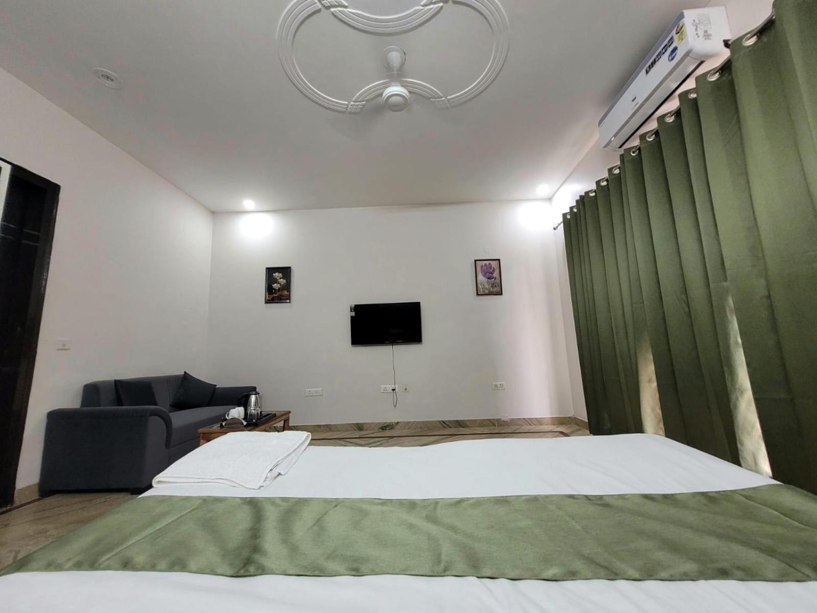 Raj Residency Stay Gurgaon Dış mekan fotoğraf